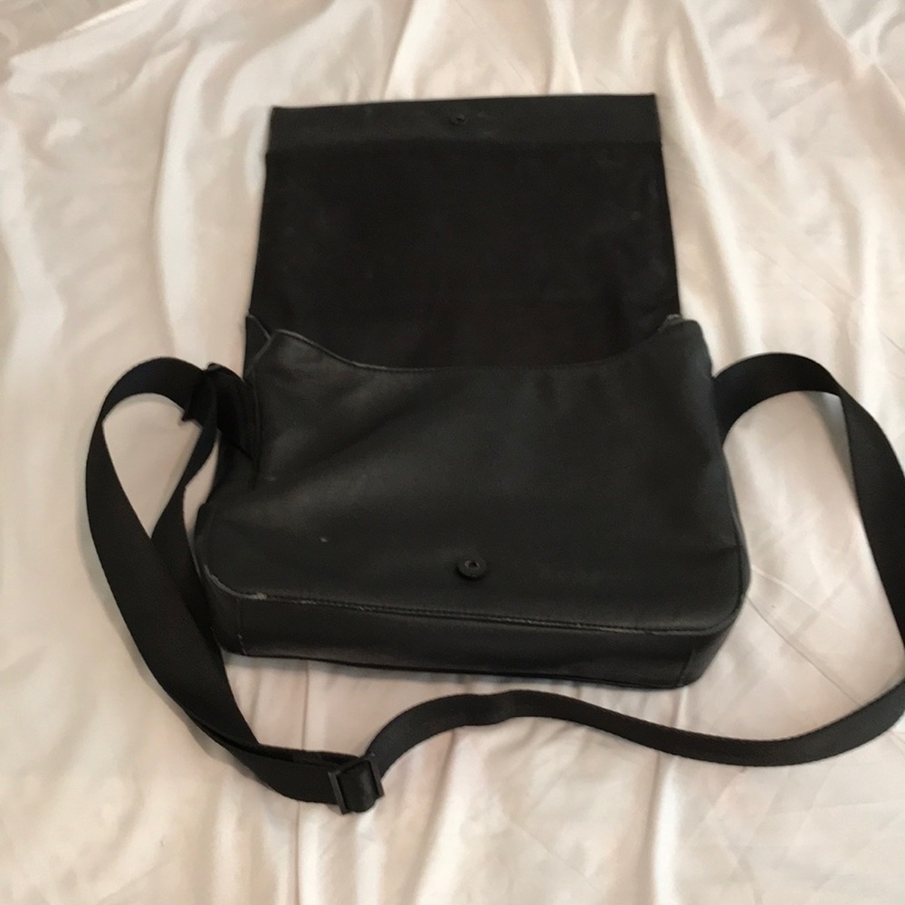 Shoulder bag - Picture 2 of 4